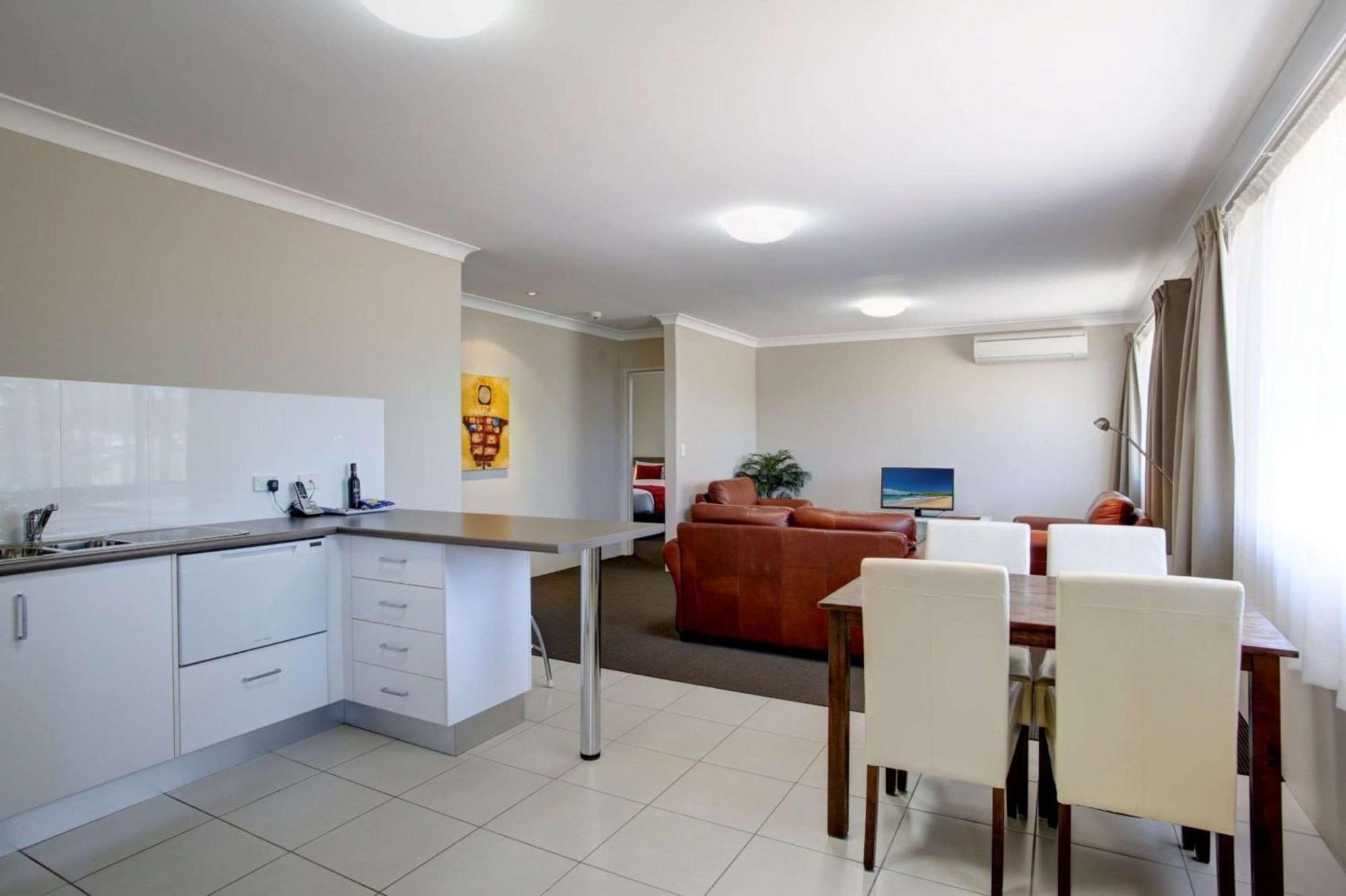 Quality Hotel City Centre Coffs Harbour Exterior photo